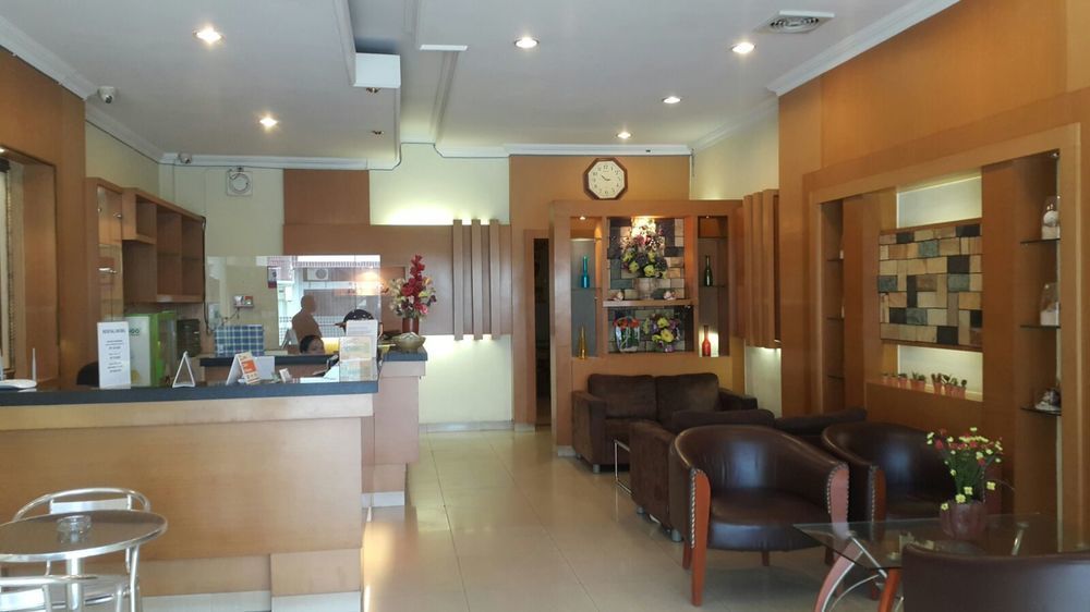 Hotel Harapan Makassar Exterior photo